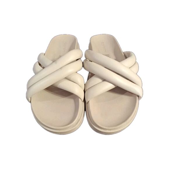 Old Navy Shoes - Cream Slide Sandal Sz 8.5 Puff Straps, Moonsand Beach Comfort Old Navy